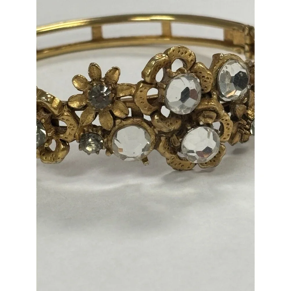 Rare Vintage Signed FLORENZA Floral Rhinestone Hinged Bangle Bracelet Gold HTF